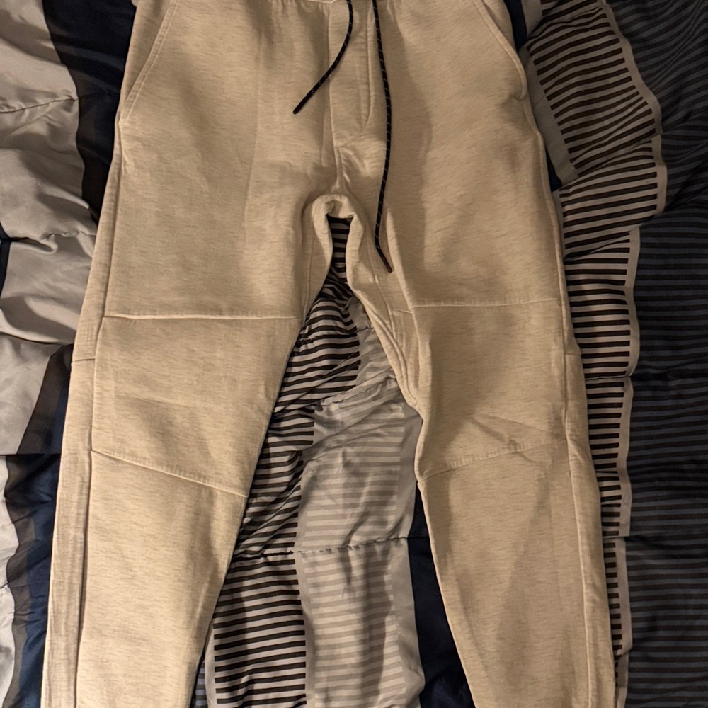 American Eagle Jogger Pants